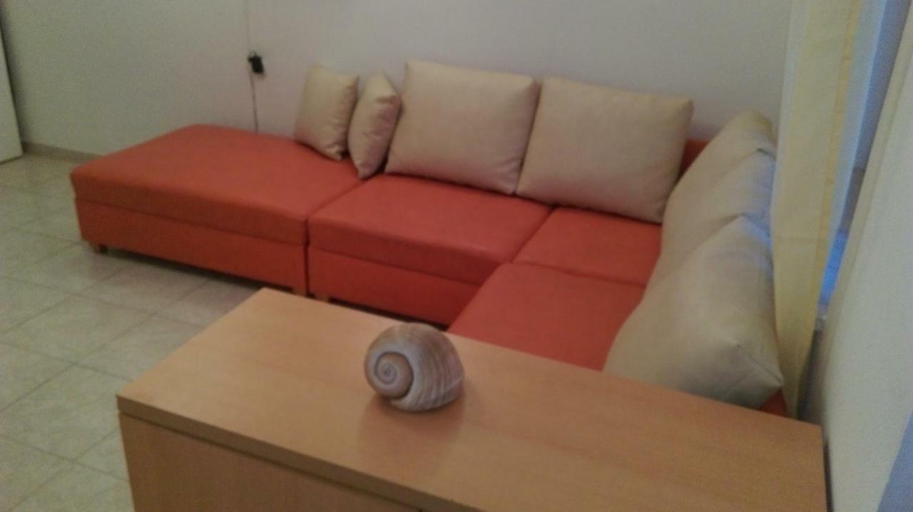 Apartman Restovic Bol Exteriör bild